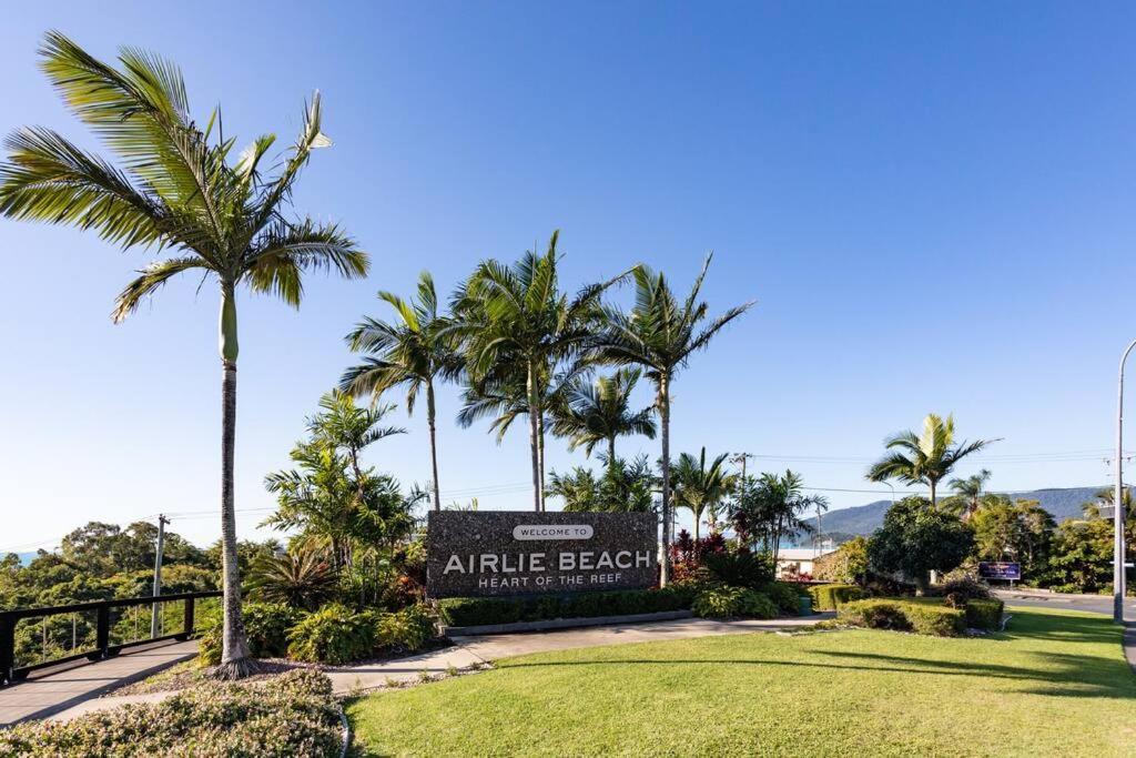 Airlie Sun & Sand Motel Accommodation #4 Airlie Beach Bagian luar foto